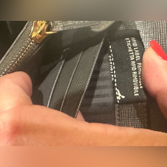 Fendi Off Pink/Grey Leather Envelope
Continental Wallet - Picture 8 of 16